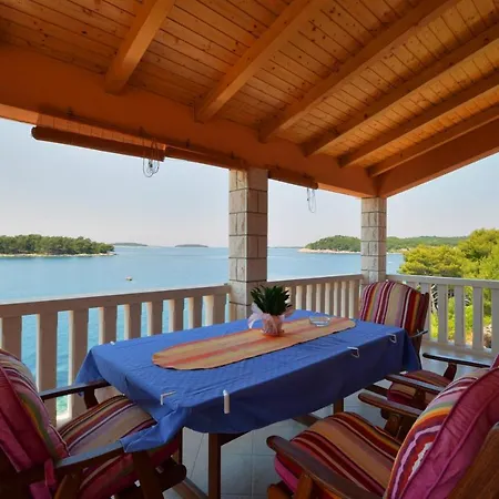 Apartment By The Sea Karbuni, Korcula - 15699 Prizba