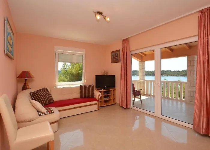 By The Sea Karbuni, Korcula - 15699 Апартаменты Прижба