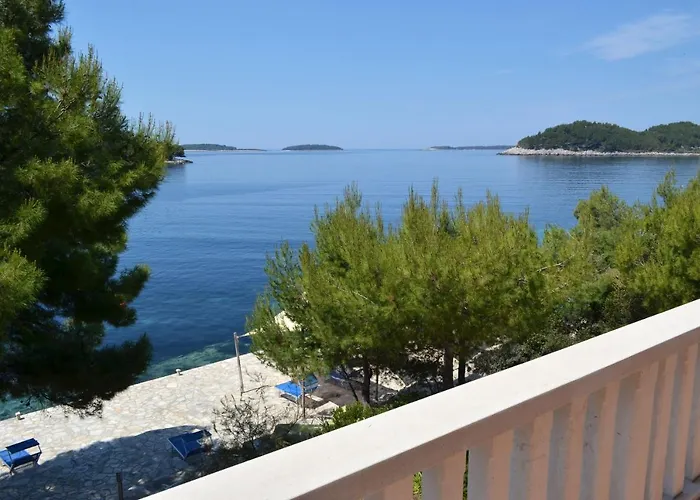 By The Sea Karbuni, Korcula - 15699 Апартаменты Прижба
