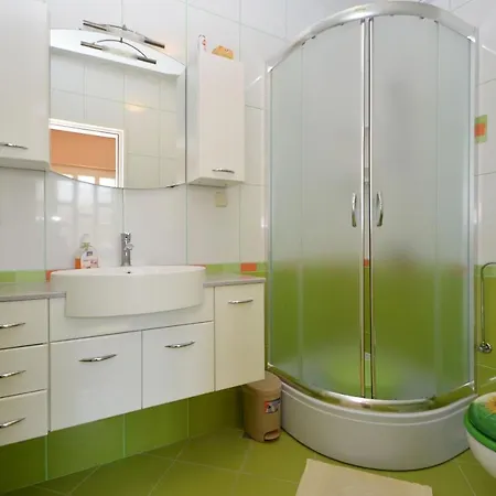 By The Sea Karbuni, Korcula - 15699 *