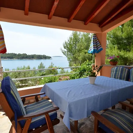 아파트 By The Sea Karbuni, Korcula - 15699 프리즈바